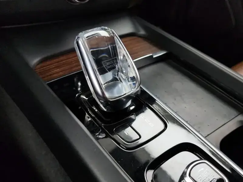 2021 Volvo XC60 с пробегом 95 255 км