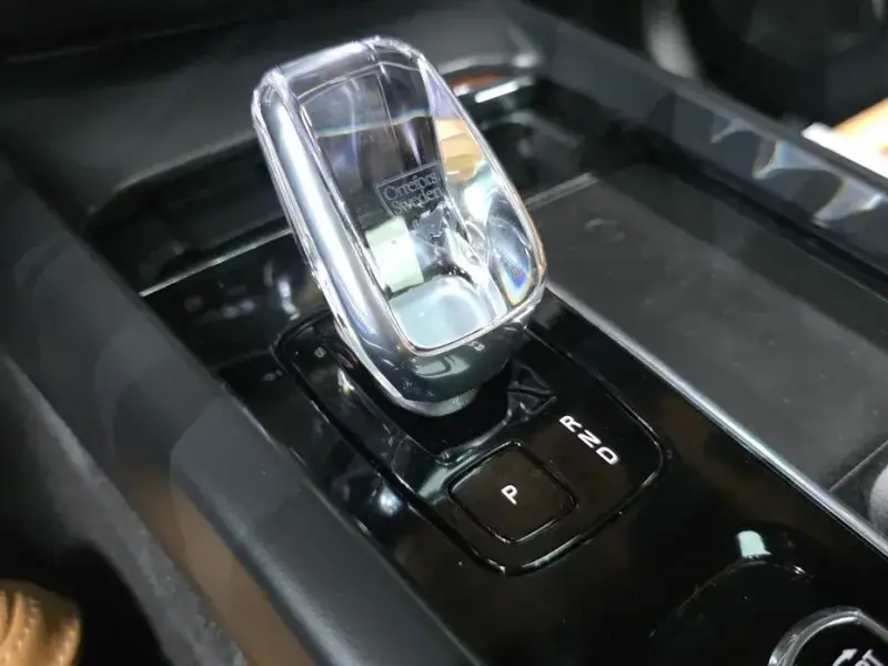 2022 Volvo XC60 с пробегом 53 166 км