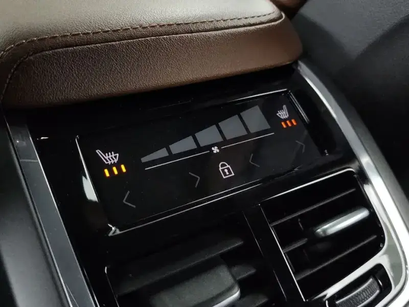 2021 Volvo XC60 с пробегом 95 255 км
