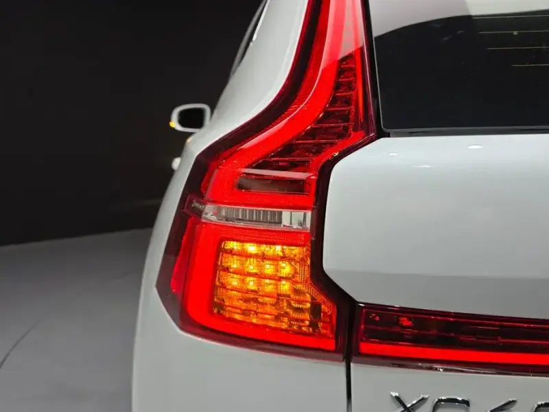2022 Volvo XC60 с пробегом 53 166 км