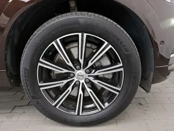 2021 Volvo XC60 с пробегом 69 667 км