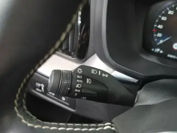 2020 Volvo XC60 с пробегом 83 825 км