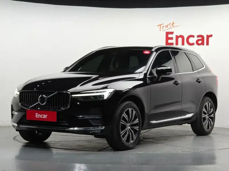 2022 Volvo XC60 с пробегом 41 178 км