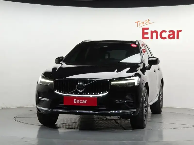 2022 Volvo XC60 с пробегом 41 178 км