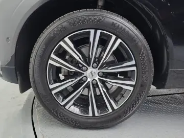 2022 Volvo XC60 с пробегом 41 178 км
