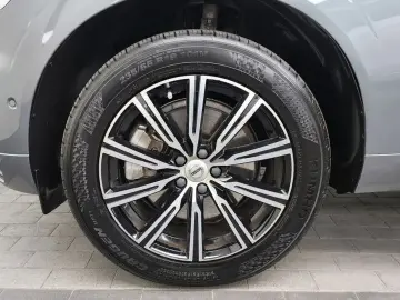 2018 Volvo XC60 с пробегом 71 059 км
