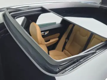 2022 Volvo XC60 с пробегом 41 178 км