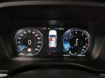 2018 Volvo XC60 с пробегом 71 059 км