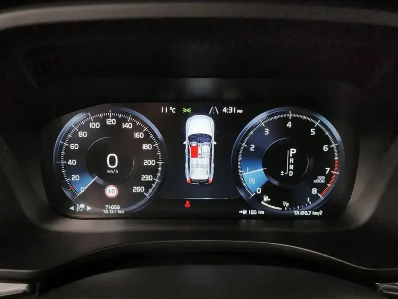 2018 Volvo XC60 с пробегом 71 059 км