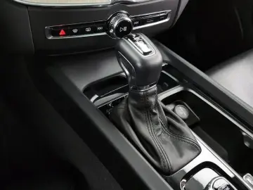 2018 Volvo XC60 с пробегом 71 059 км