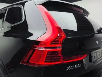 2022 Volvo XC60 с пробегом 41 178 км