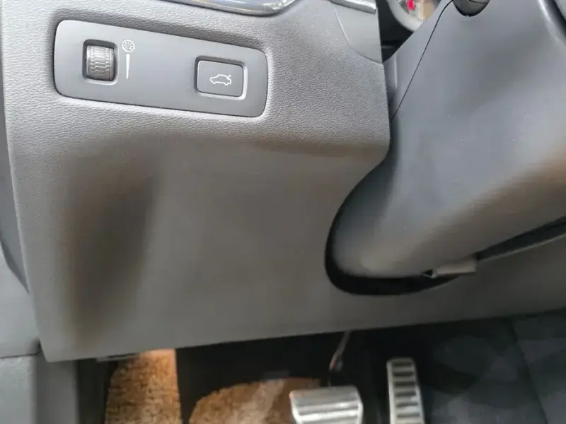 2022 Volvo XC60 с пробегом 41 178 км