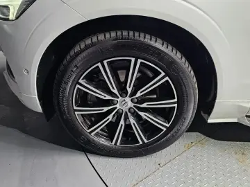 2020 Volvo XC60 с пробегом 125 226 км
