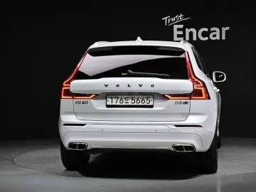 2020 Volvo XC60 с пробегом 123 203 км