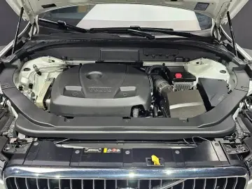 2020 Volvo XC60 с пробегом 125 226 км