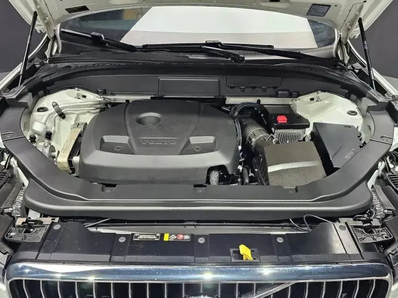 2020 Volvo XC60 с пробегом 125 226 км