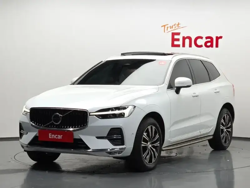 2022 Volvo XC60 с пробегом 22 102 км