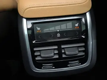 2022 Volvo XC60 с пробегом 22 102 км