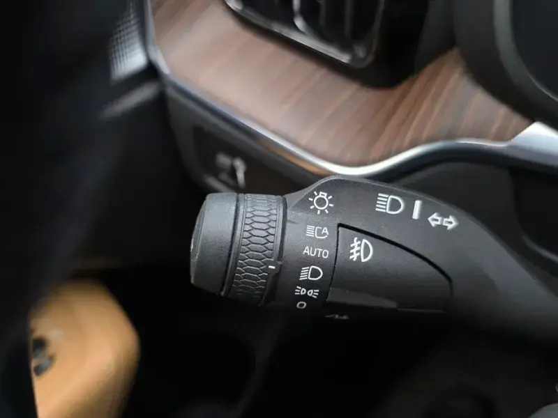 2021 Volvo XC60 с пробегом 54 506 км
