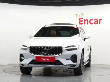 2022 Volvo XC60 с пробегом 22 304 км