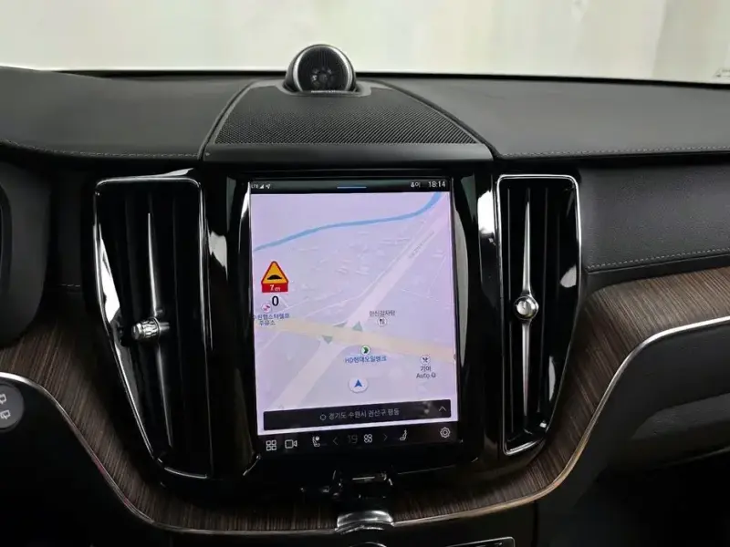 2022 Volvo XC60 с пробегом 46 071 км