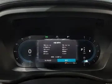 2024 Volvo XC60 с пробегом 14 497 км