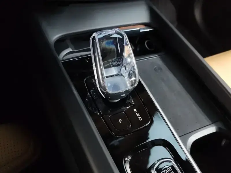 2024 Volvo XC60 с пробегом 14 497 км