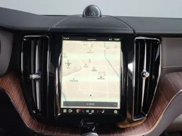 2024 Volvo XC60 с пробегом 14 497 км