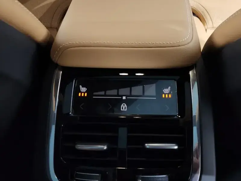 2024 Volvo XC60 с пробегом 14 497 км