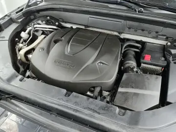 2017 Volvo XC60 с пробегом 94 167 км