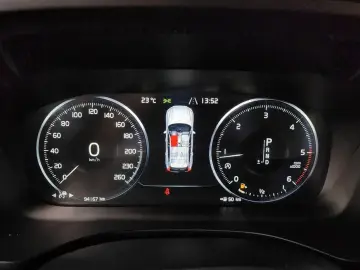 2017 Volvo XC60 с пробегом 94 167 км