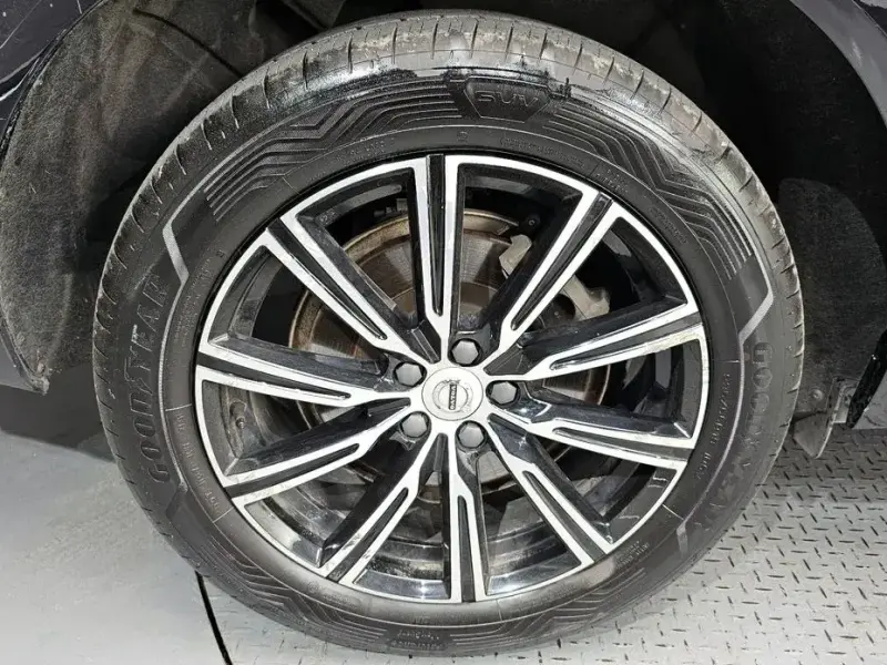 2019 Volvo XC60 с пробегом 162 881 км
