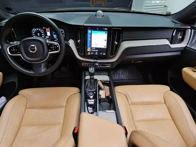 2019 Volvo XC60 с пробегом 162 881 км
