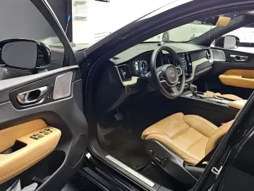 2019 Volvo XC60 с пробегом 162 881 км