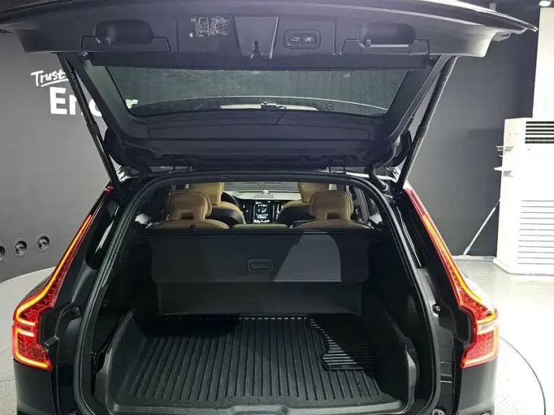 2019 Volvo XC60 с пробегом 162 881 км