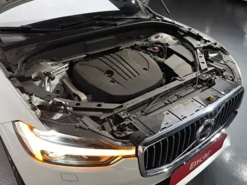 2021 Volvo XC60 с пробегом 22 548 км