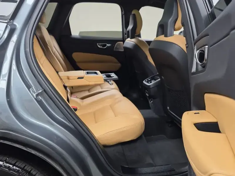 2018 Volvo XC60 с пробегом 106 891 км