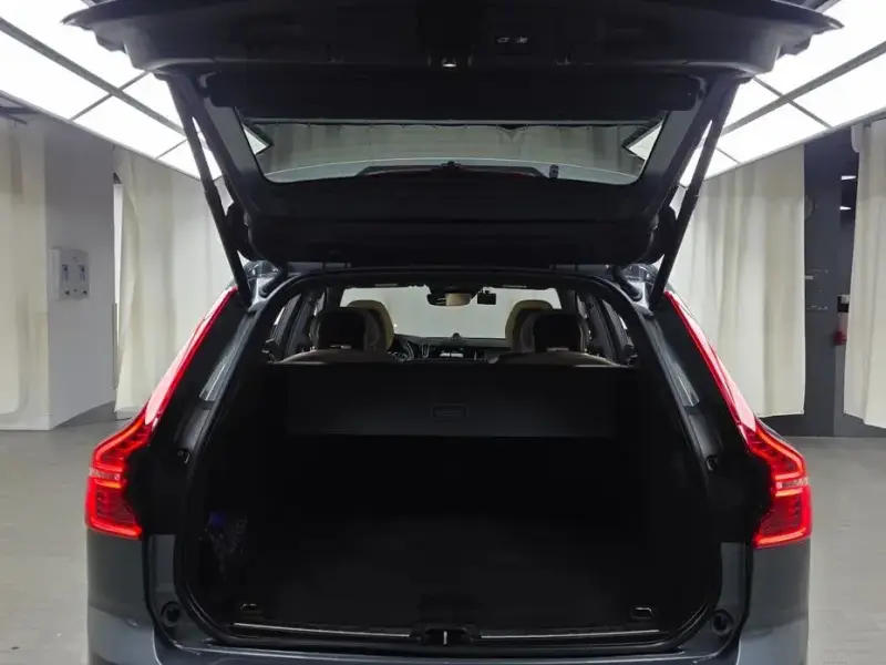 2018 Volvo XC60 с пробегом 106 891 км