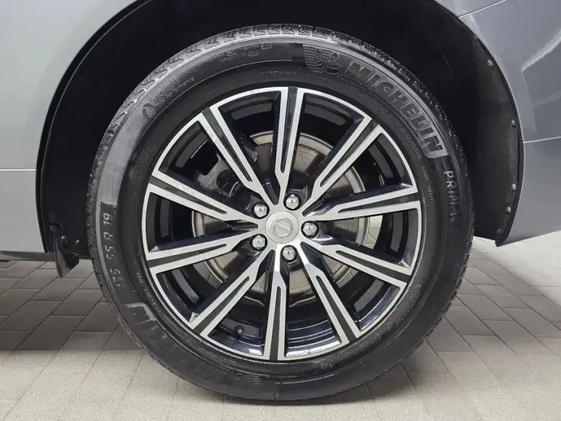 2018 Volvo XC60 с пробегом 106 891 км