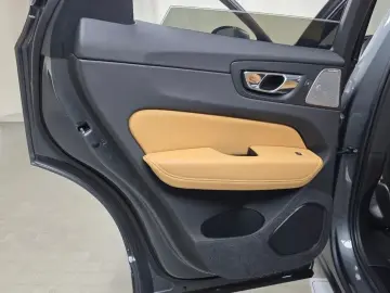 2018 Volvo XC60 с пробегом 106 891 км