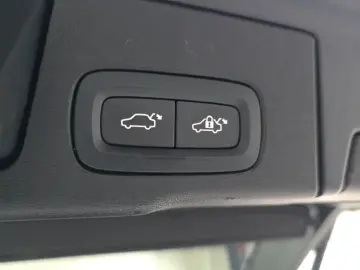 2018 Volvo XC60 с пробегом 106 891 км