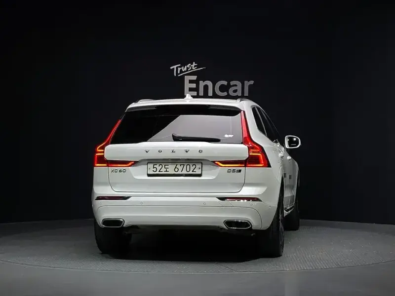 2019 Volvo XC60 с пробегом 72 380 км