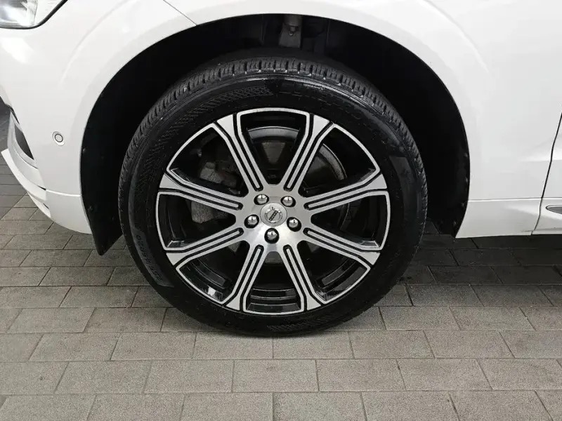 2019 Volvo XC60 с пробегом 72 380 км