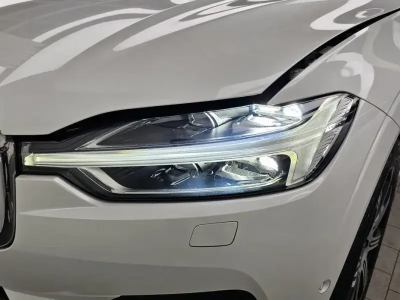 2019 Volvo XC60 с пробегом 72 380 км