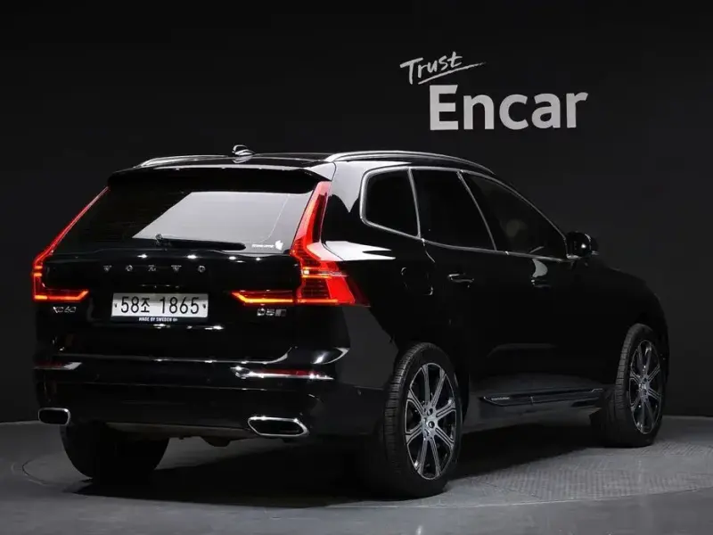 2018 Volvo XC60 с пробегом 106 318 км