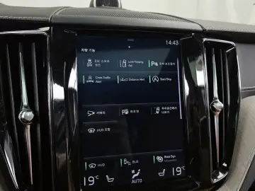 2019 Volvo XC60 с пробегом 72 380 км