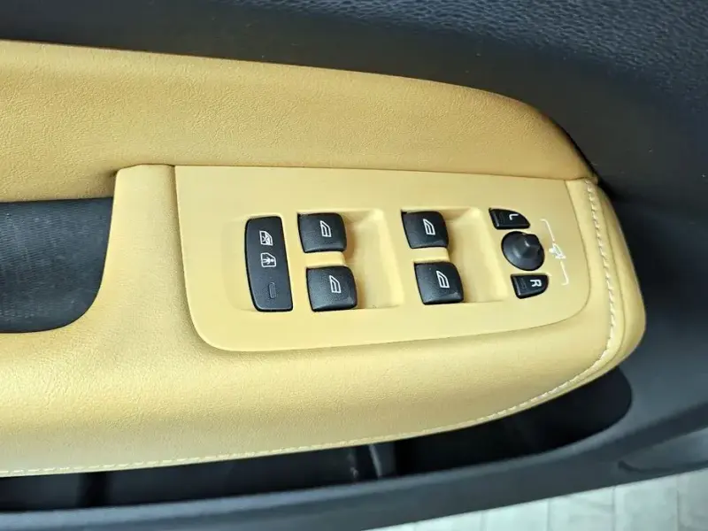 2019 Volvo XC60 с пробегом 72 380 км