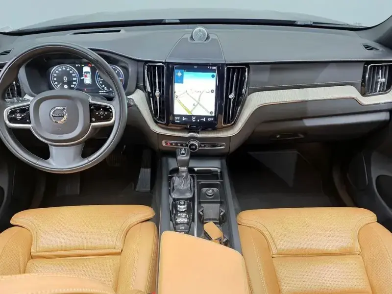 2018 Volvo XC60 с пробегом 106 318 км