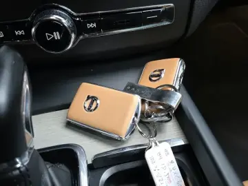 2018 Volvo XC60 с пробегом 106 318 км