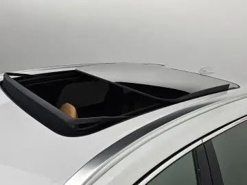 2024 Volvo XC60 с пробегом 13 390 км